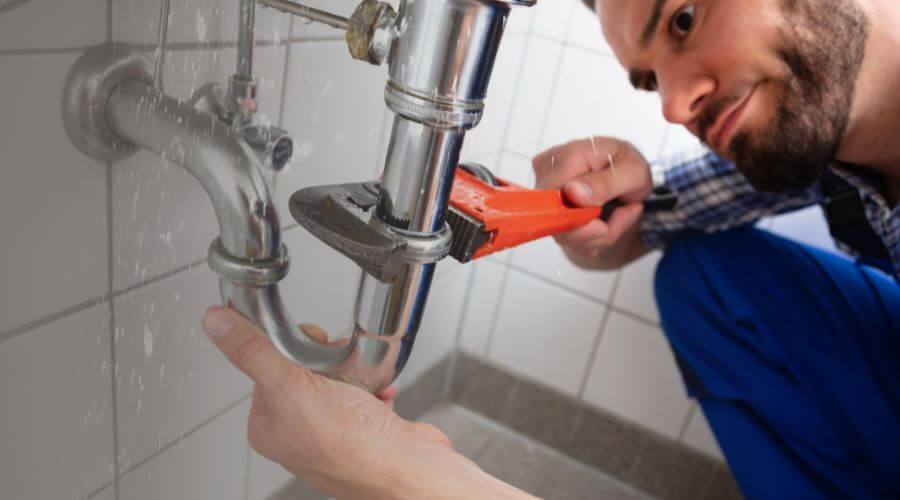 Local water heater installation in Taylorville, IL
